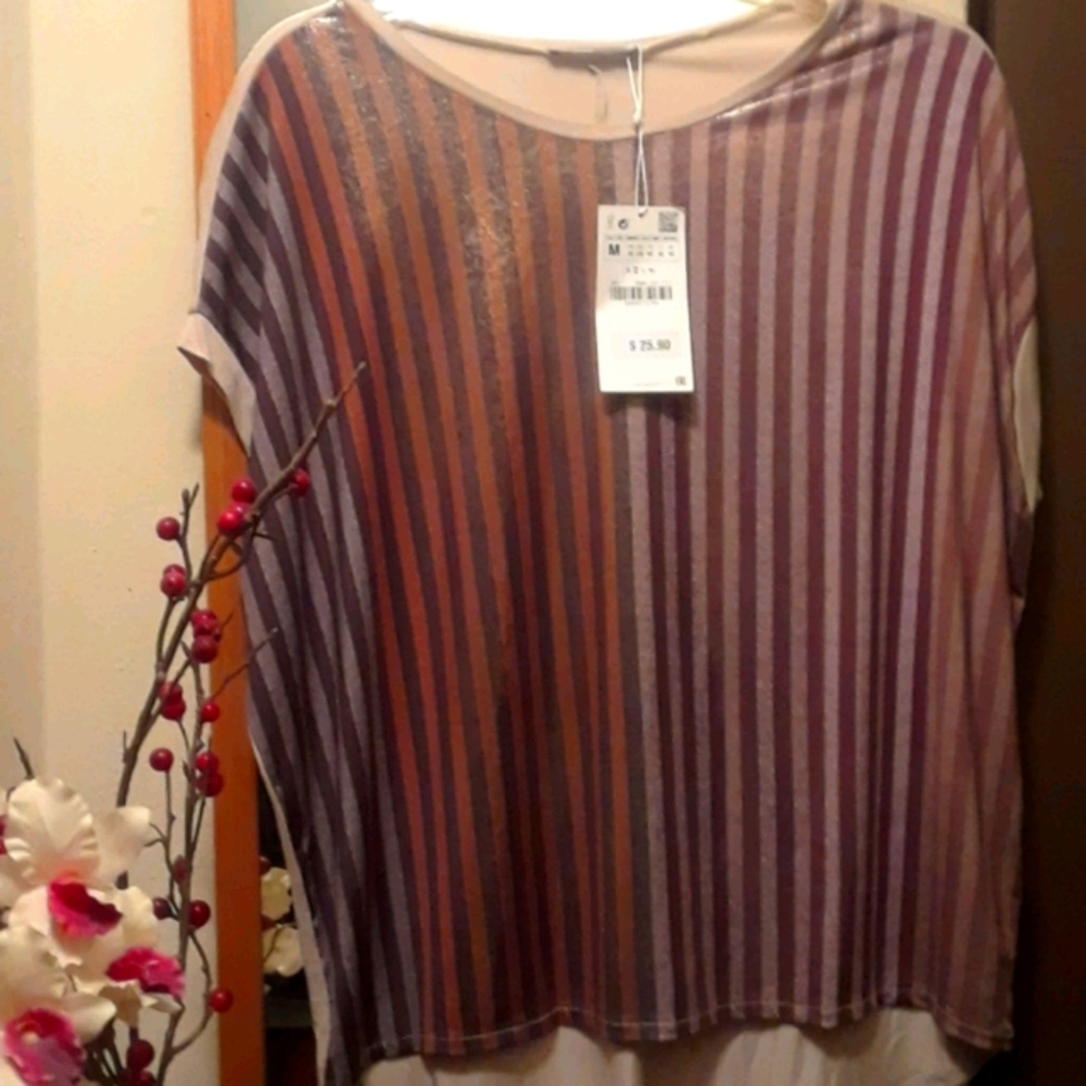 SHORT SLEEVE STRIPE IN FRONT  TOP